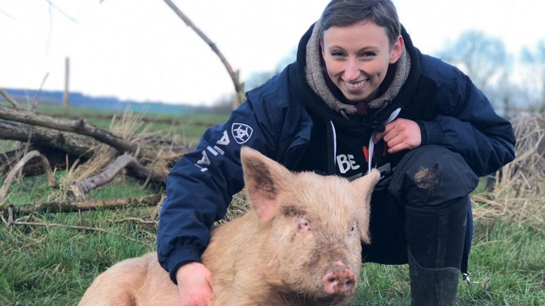 Alice with pig