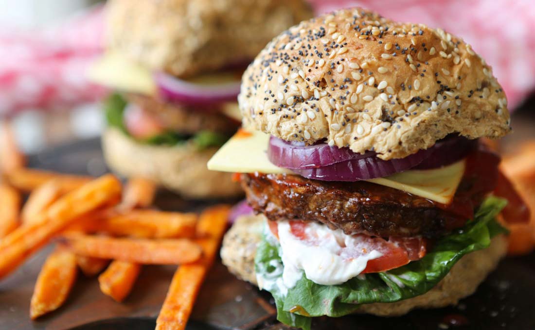 Vegan Cheeseburger (supermarket style)